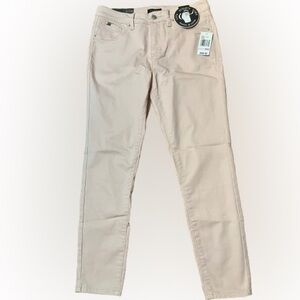 NWT Curve Appeal Minimalist Jegging Chalk Pink Jeans Size 28